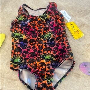 dori creations Colorful Skull Print